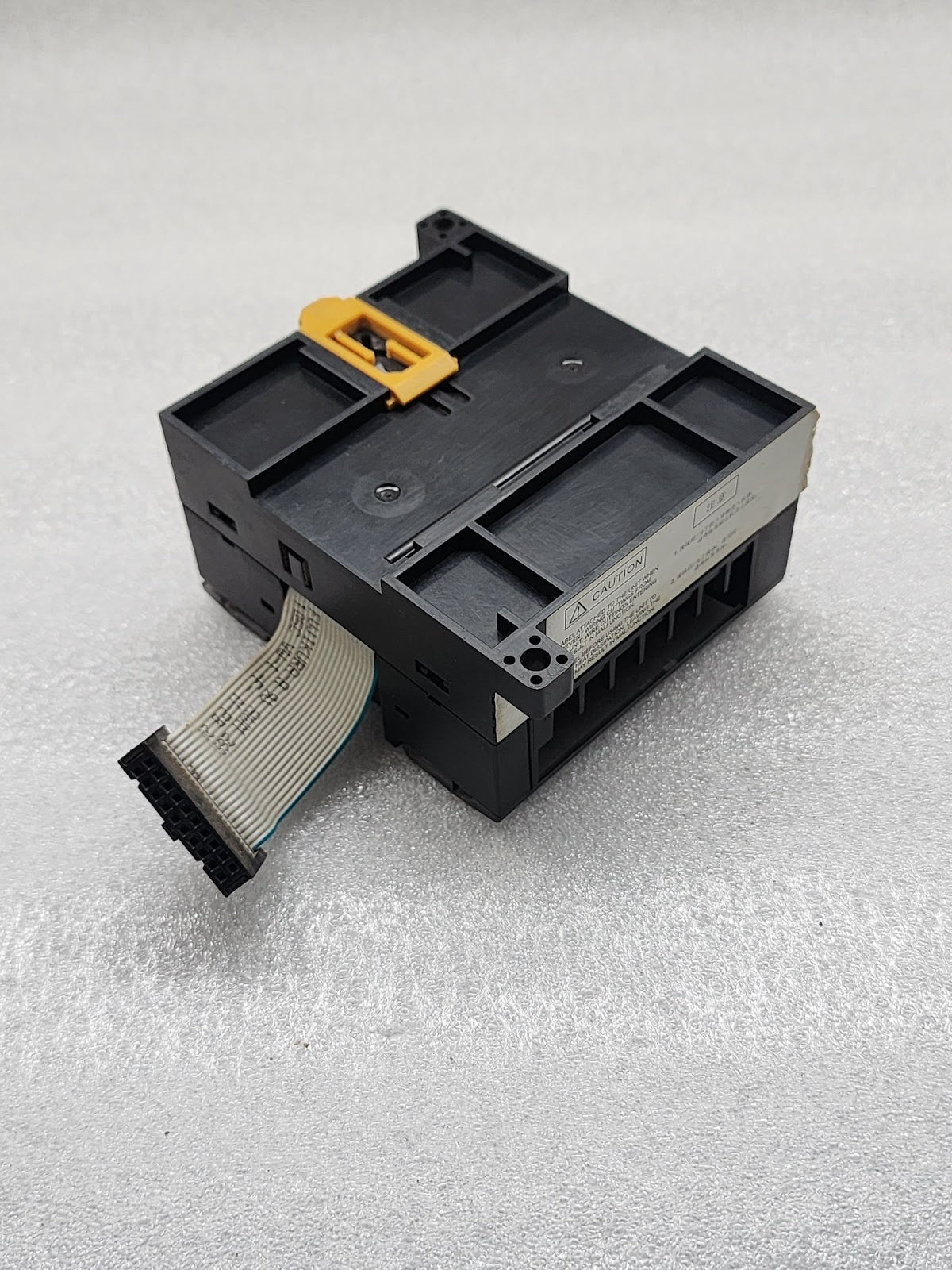 OMRON CP1W-16ER OUTPUT MODULE