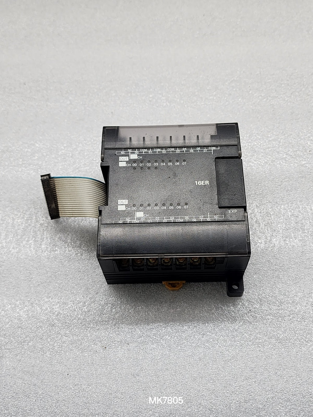 OMRON CP1W-16ER OUTPUT MODULE
