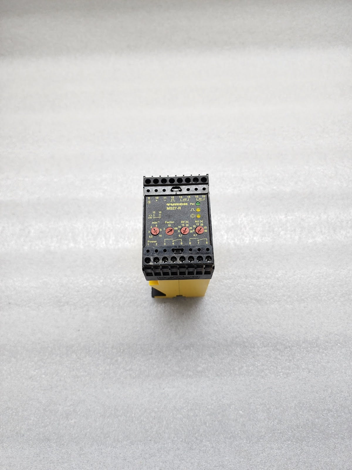 TURCK MS27-R ROTATIONAL SPEED MONITOR 20-250VAC/DC