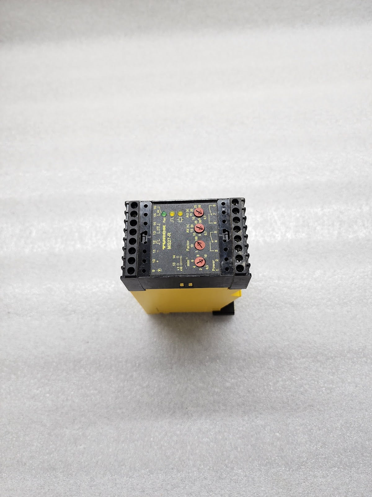 TURCK MS27-R ROTATIONAL SPEED MONITOR 20-250VAC/DC