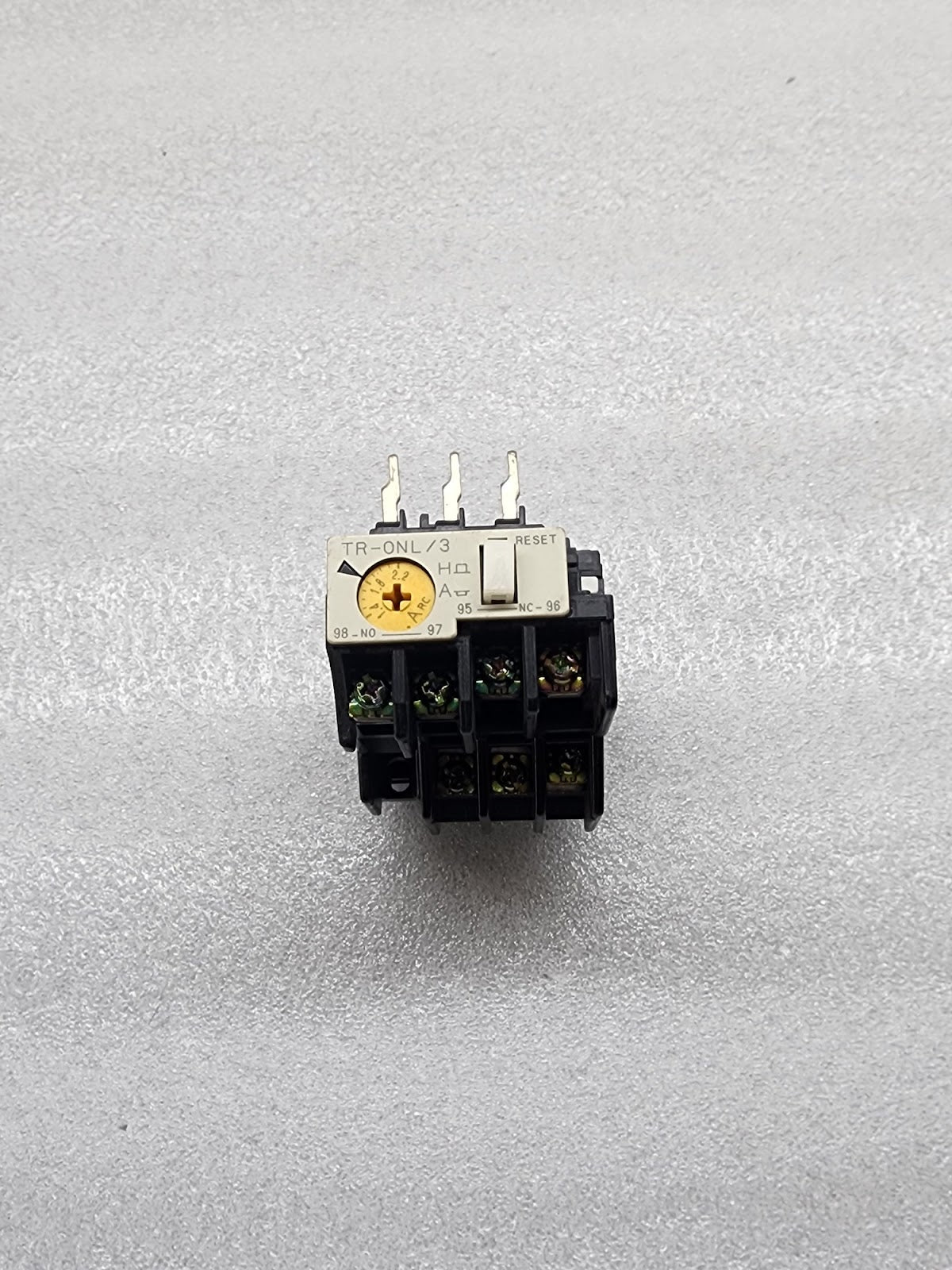 FUJI ELECTRIC TR-0NL/3 OVERLOAD RELAY 1.4-2.2A