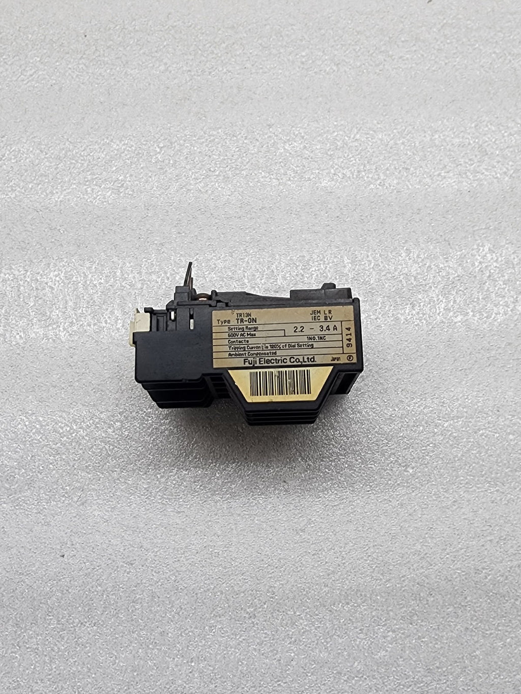 FUJI ELECTRIC TR-0N OVERLOAD RELAY 2.2-3.4A