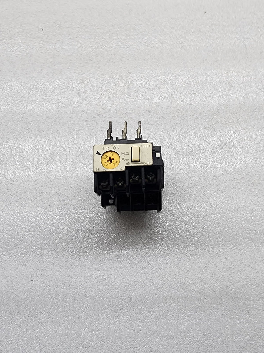 FUJI ELECTRIC TR-0N OVERLOAD RELAY 1.4-2.2A
