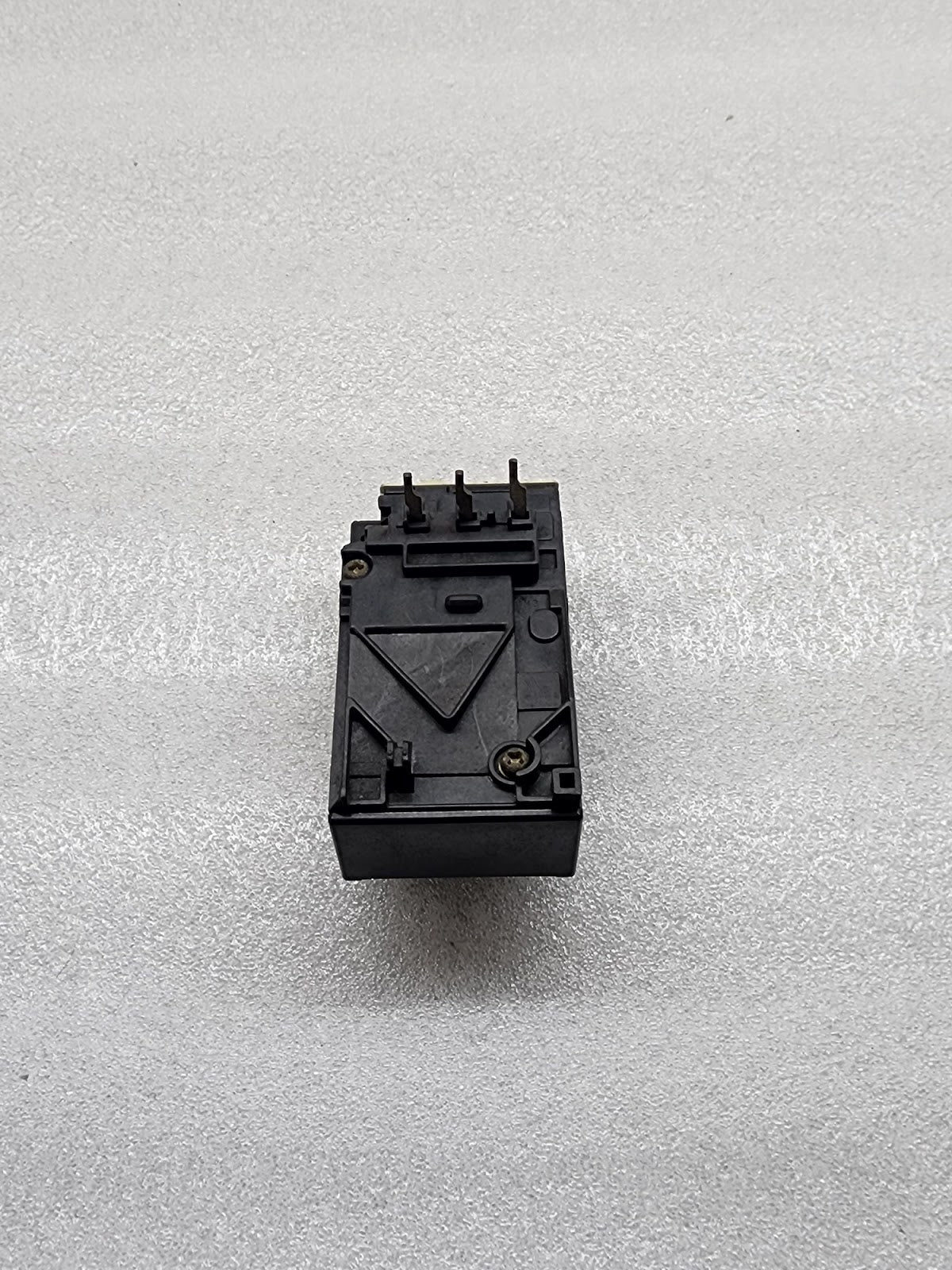 FUJI ELECTRIC TR-0N OVERLOAD RELAY 1.4-2.2A