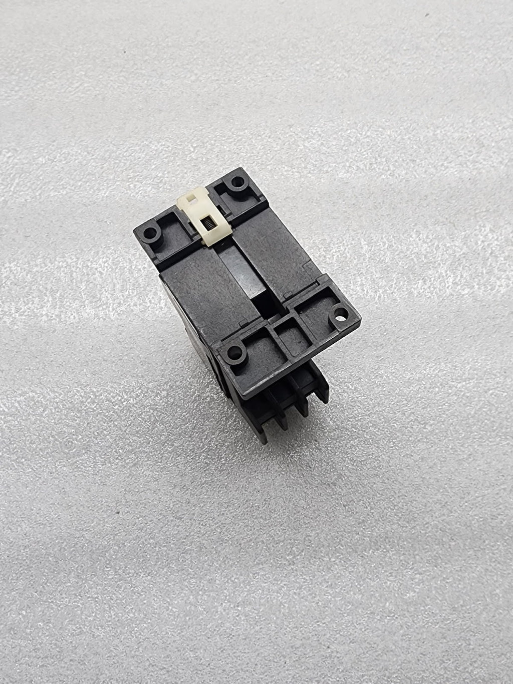 FUJI ELECTRIC TR-0N/3 OVERLOAD RELAY 6-9A