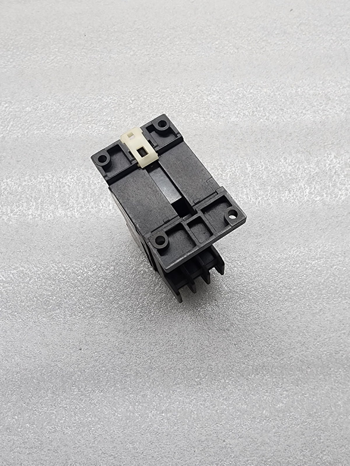 FUJI ELECTRIC TR-0N/3 OVERLOAD RELAY 6-9A
