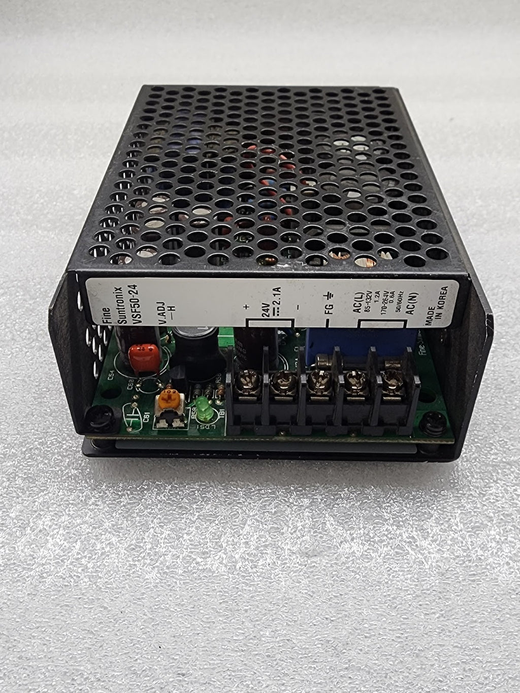 FINE SUNTRONIX VSF50-24 POWER SUPPLY 24VDC 2.1A