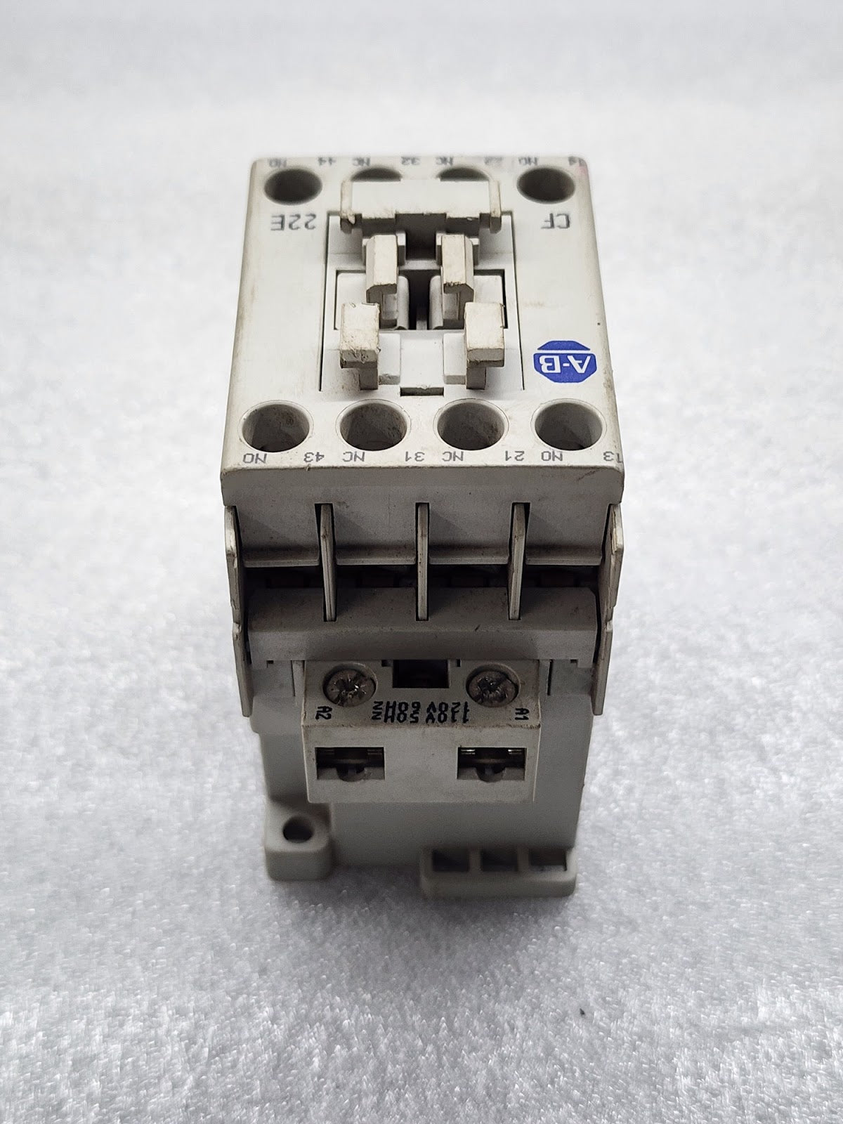 ALLEN BRADLEY CAT 700-CF220-A MAGNETIC CONTACTOR COIL VOLTAGE 110-120V