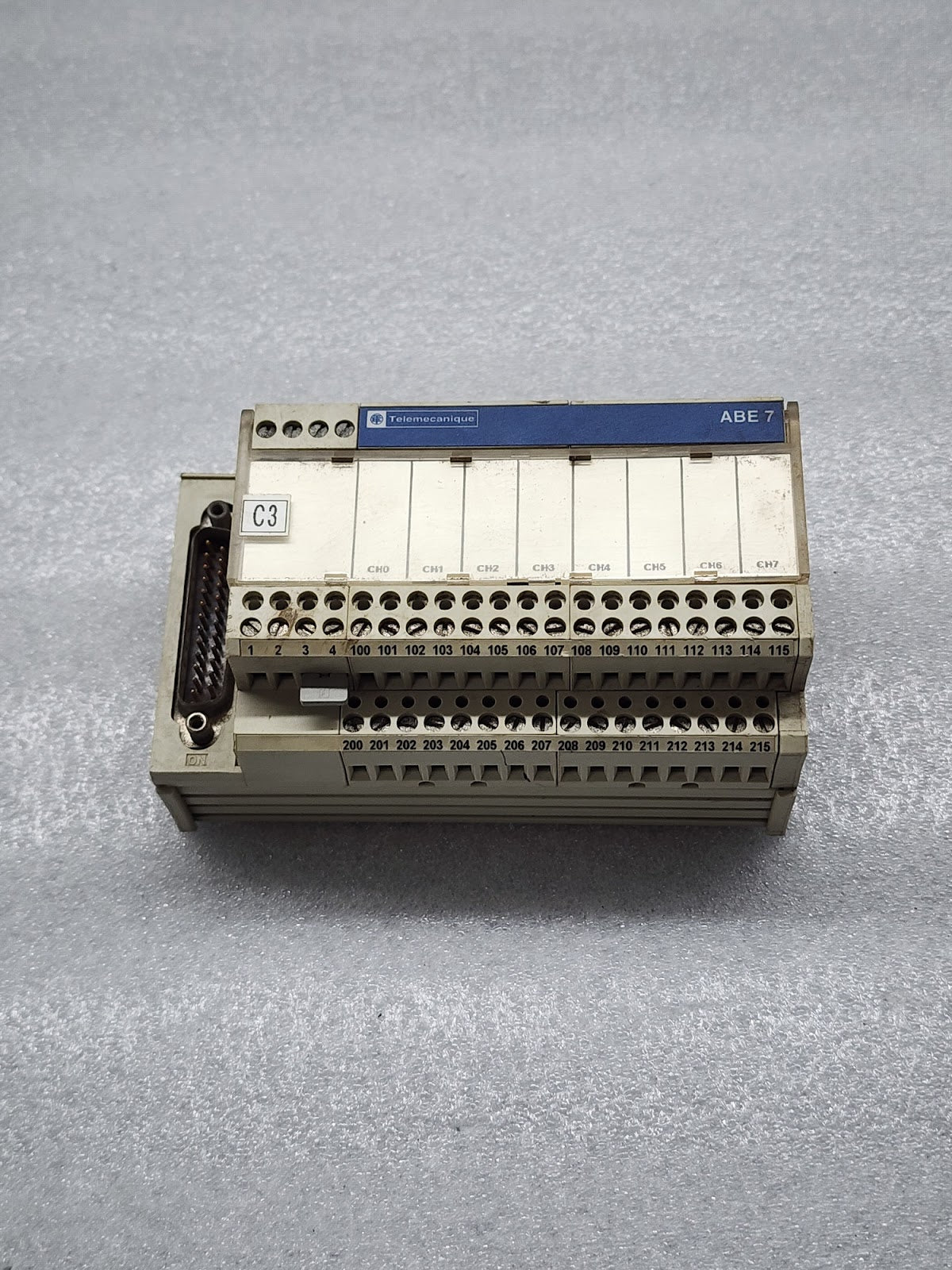 TELEMECANIQUE ABE7-CPA02 CONNECTION SUB BASE MODULE