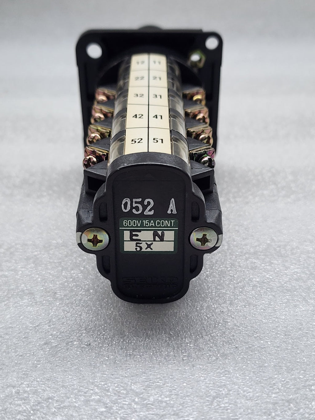 SEIKO ELECTRIC EN5X CAM SWITCH 600 15A 052 A