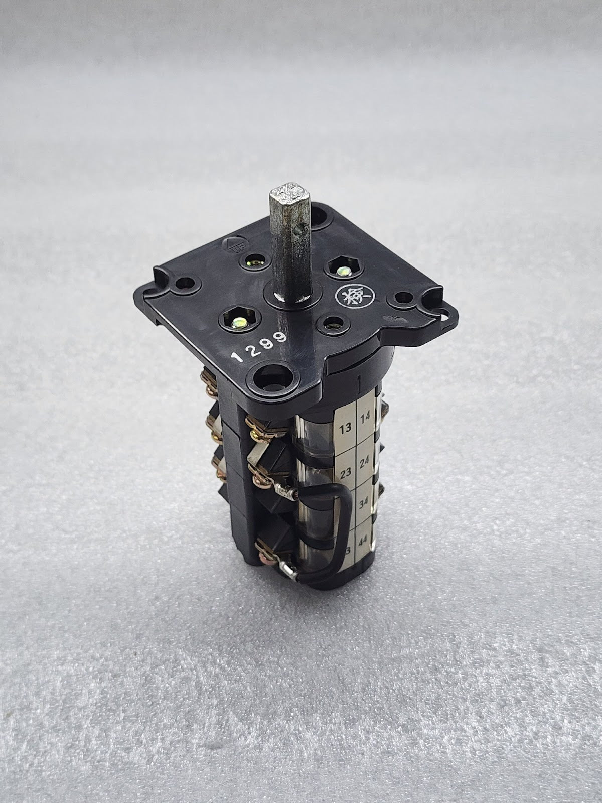 SEIKO ELECTRIC EN4X CAM SWITCH 600V 15A 036 A