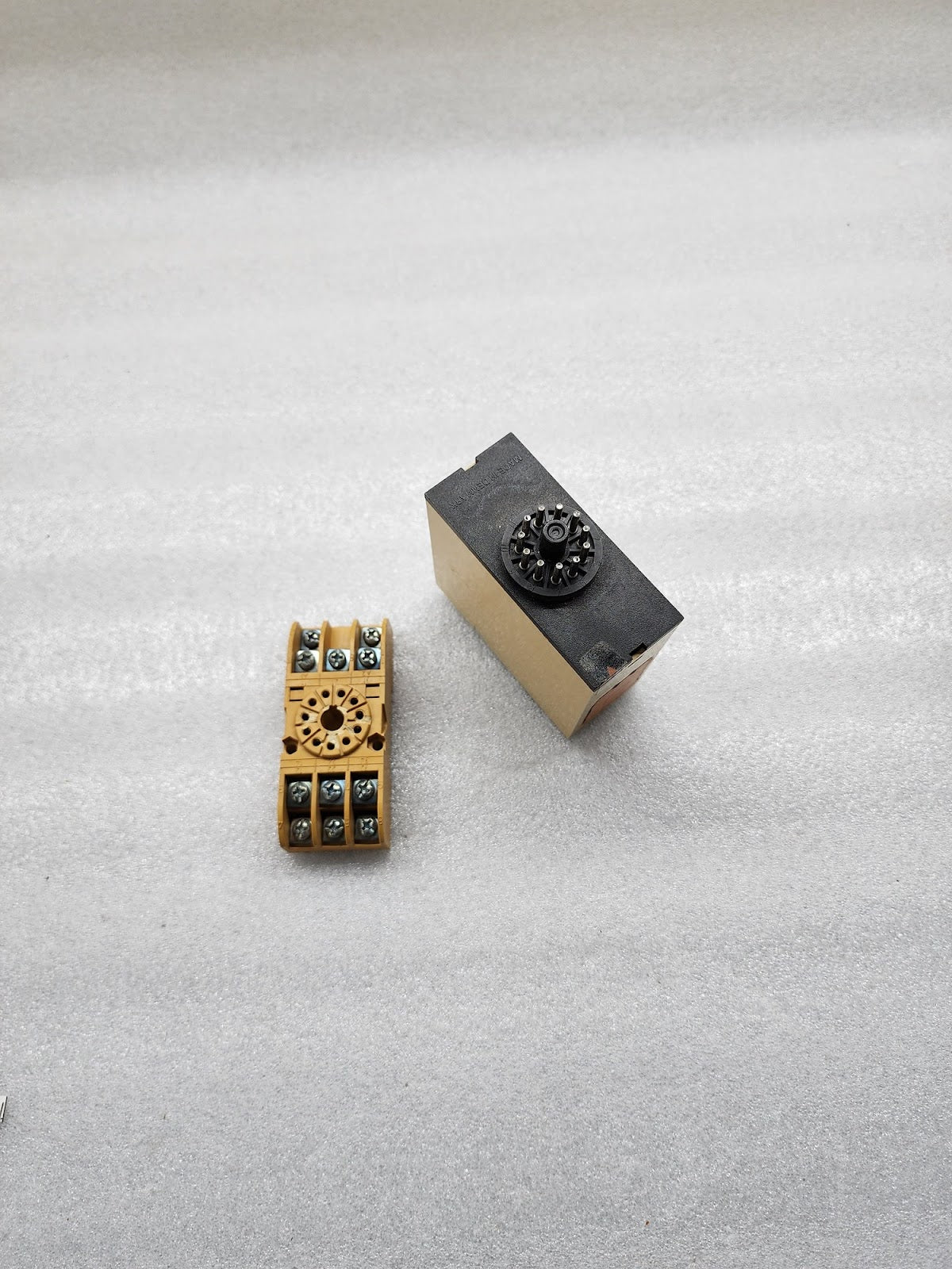ELECTROMATIC SB 125 724 DELAY ON-RELEASE AFTER DEENERGIS