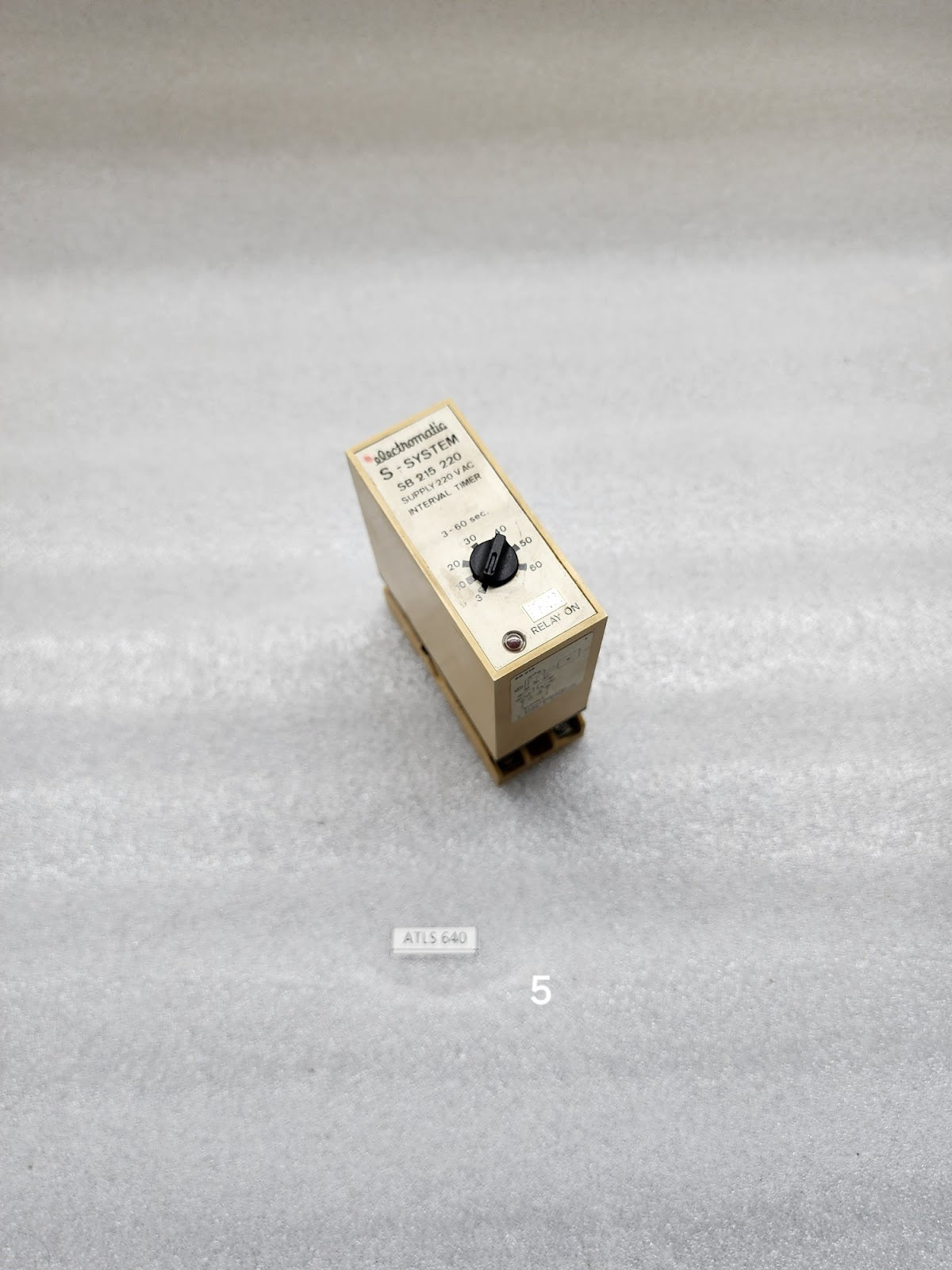 ELECTROMATIC SB215220 INTERVAL TIMER 220VAC