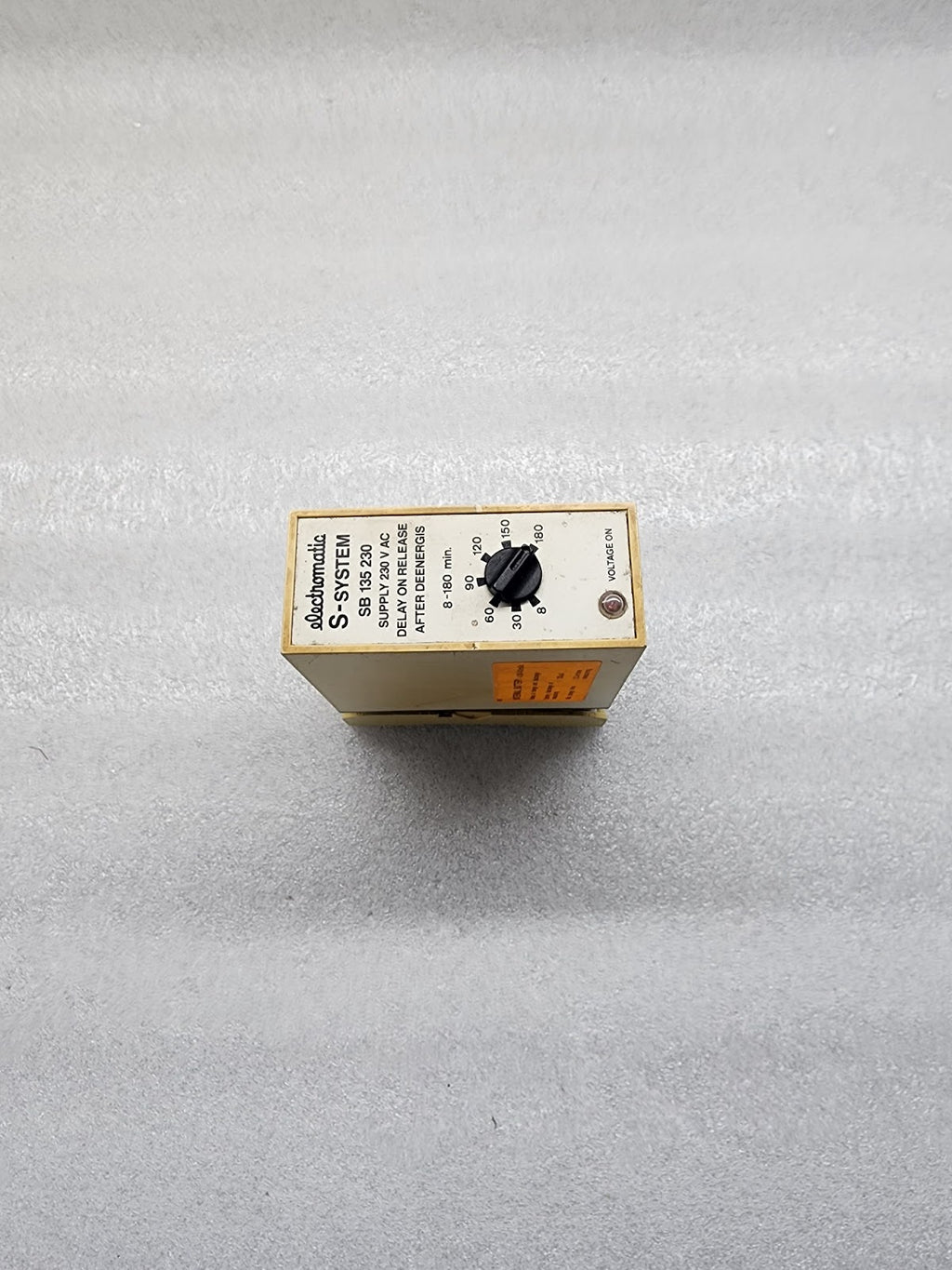 ELETROMATIC SB135230 DELAY ON RELEASE AFTER DEENERGIS 230V