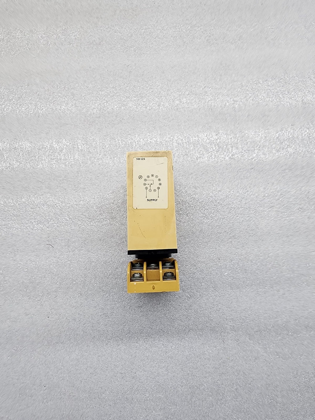 ELECTROMATIC SB125230 DELAY ON RELEASE AFTER DEENERGIS 230V