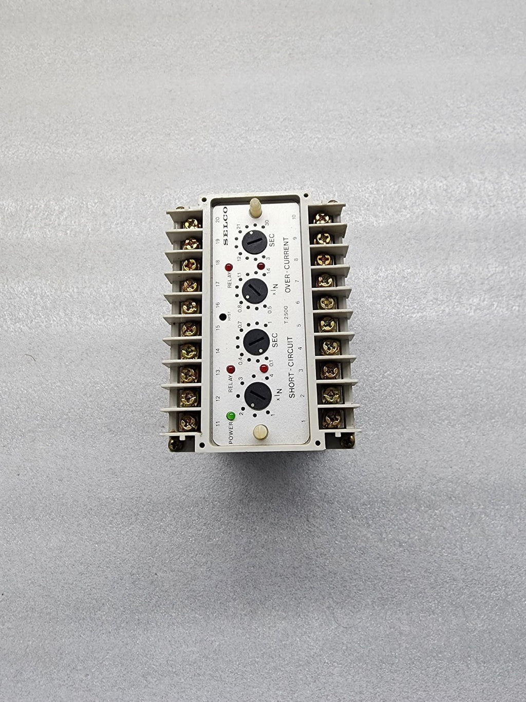 SELCO T2500-12 3-PHASE SHORT CIRCUIT OVER-CURRENT RELAY 24VDC
