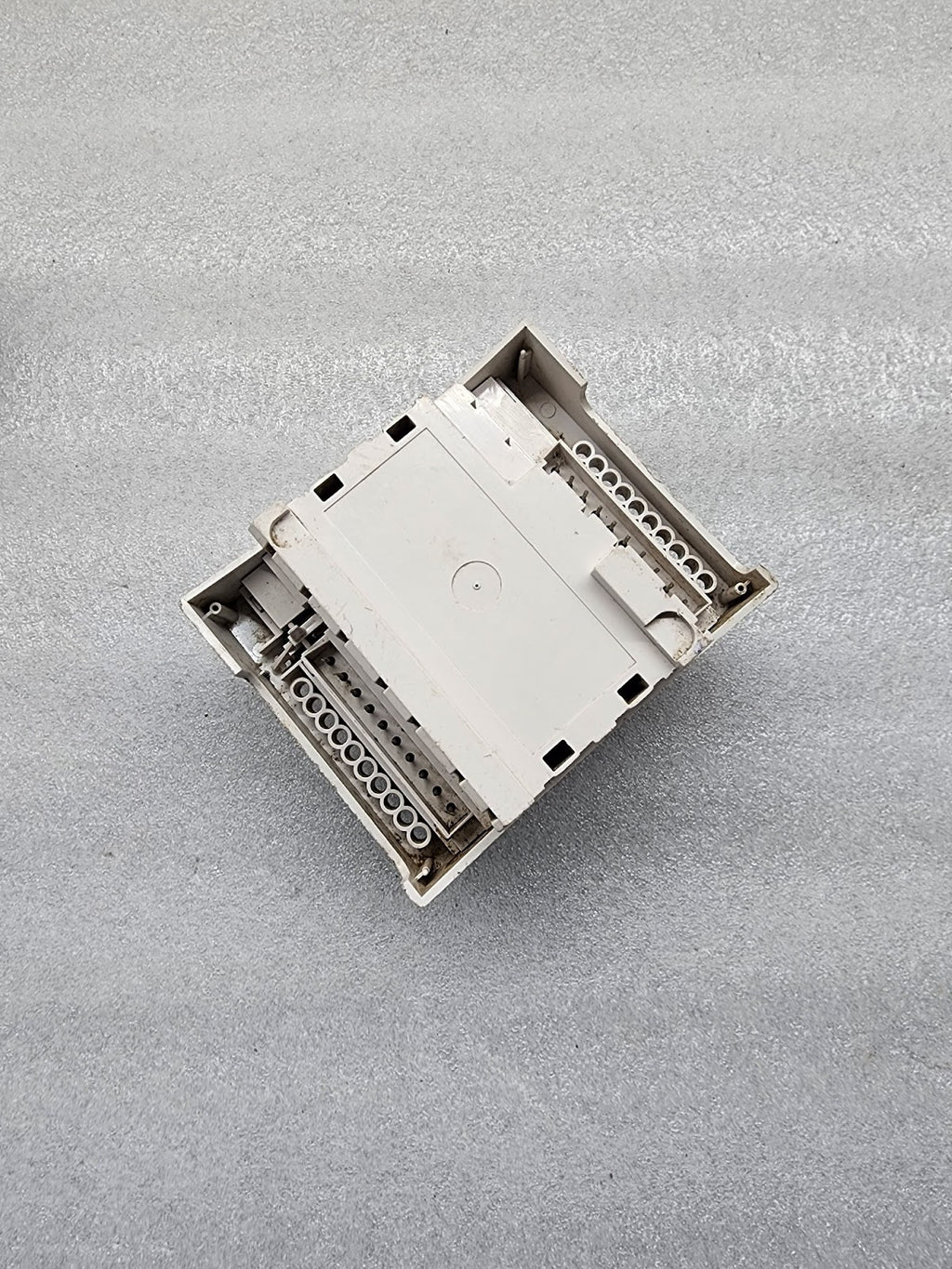 TAC XENTA 401 PLC