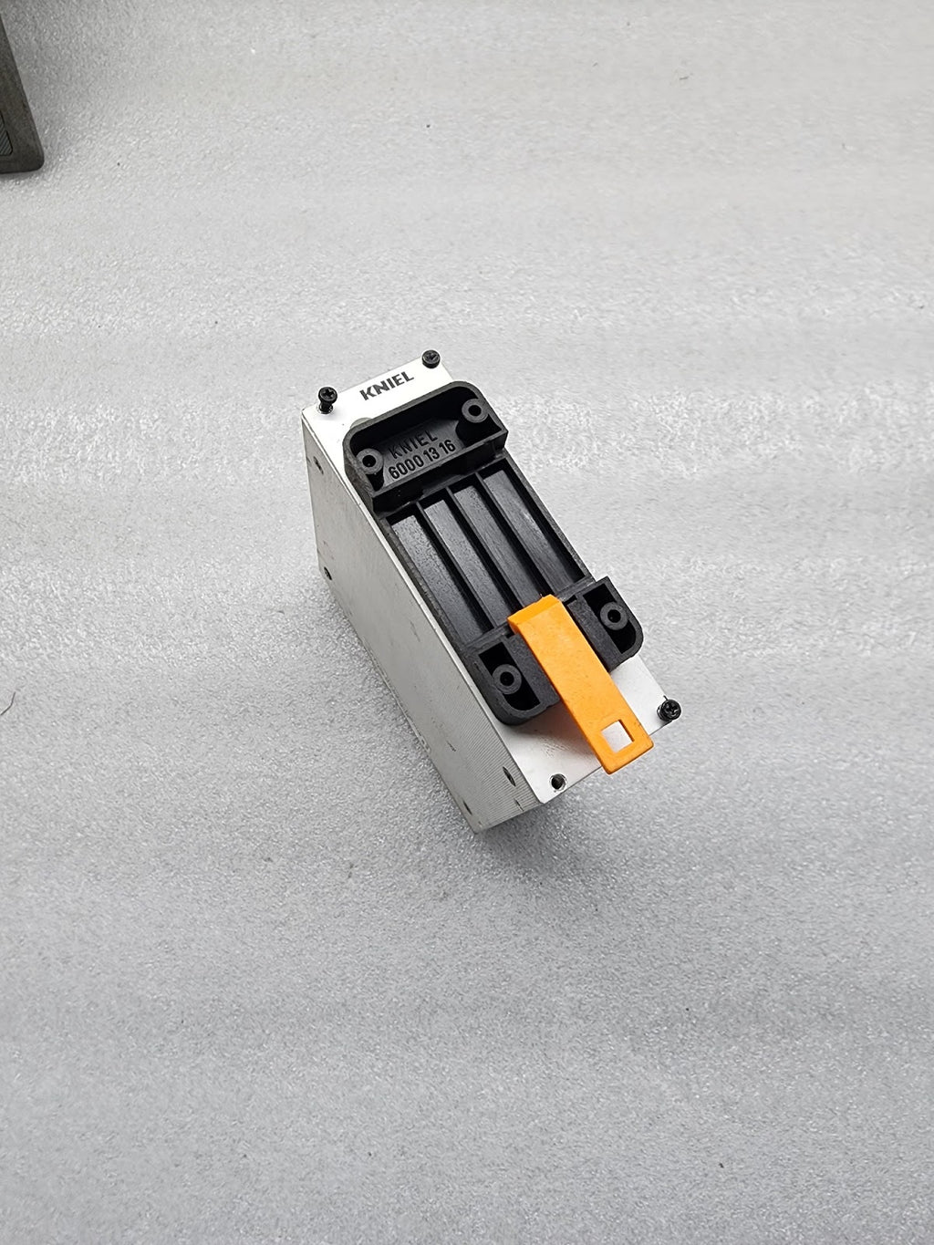 KNIEL MAAS 12.1-9 POWER SUPPLY 170-617-00.02 97-127V/194-254V
