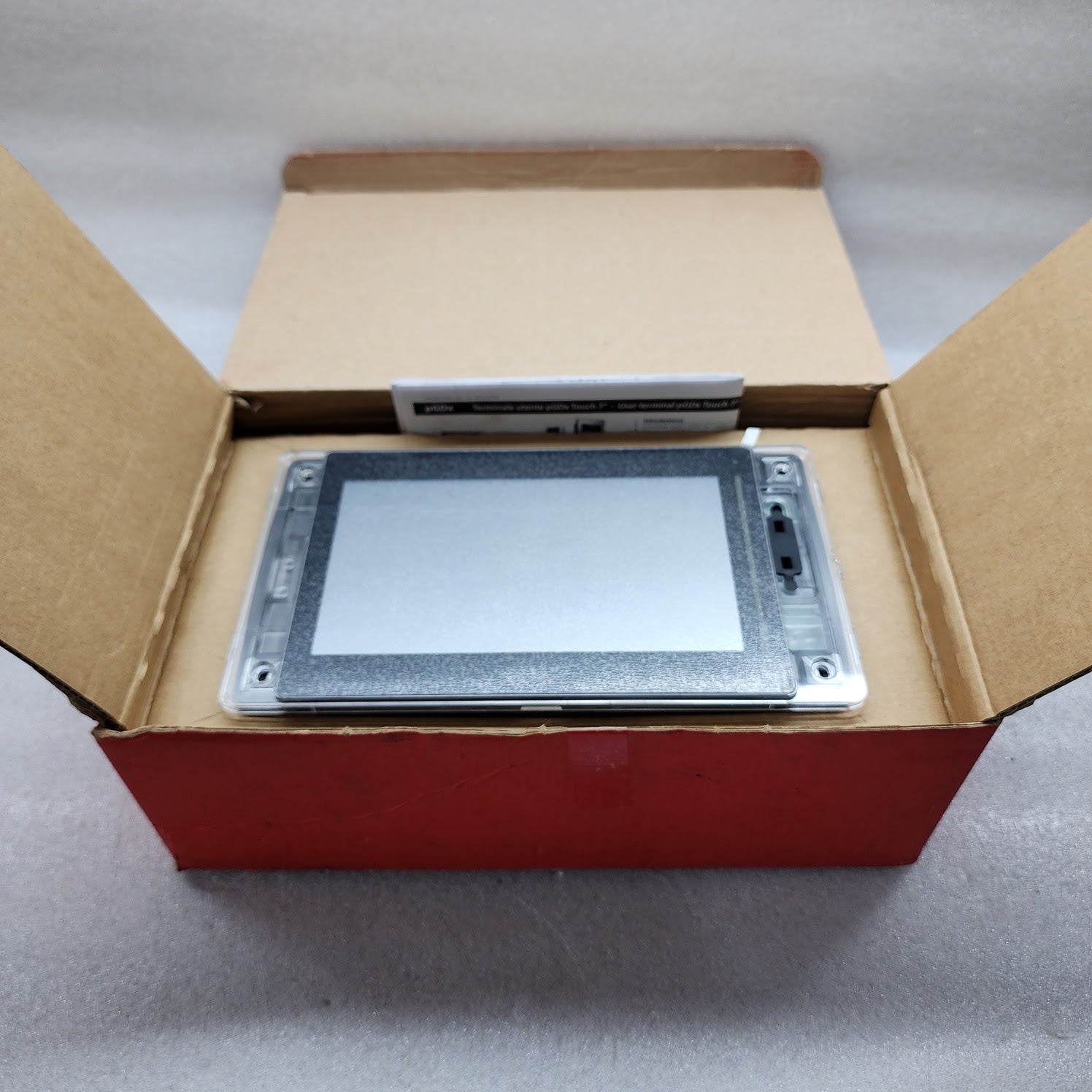 CAREL PGR07000TDDB0 PROGRAMMING TERMINAL 24V