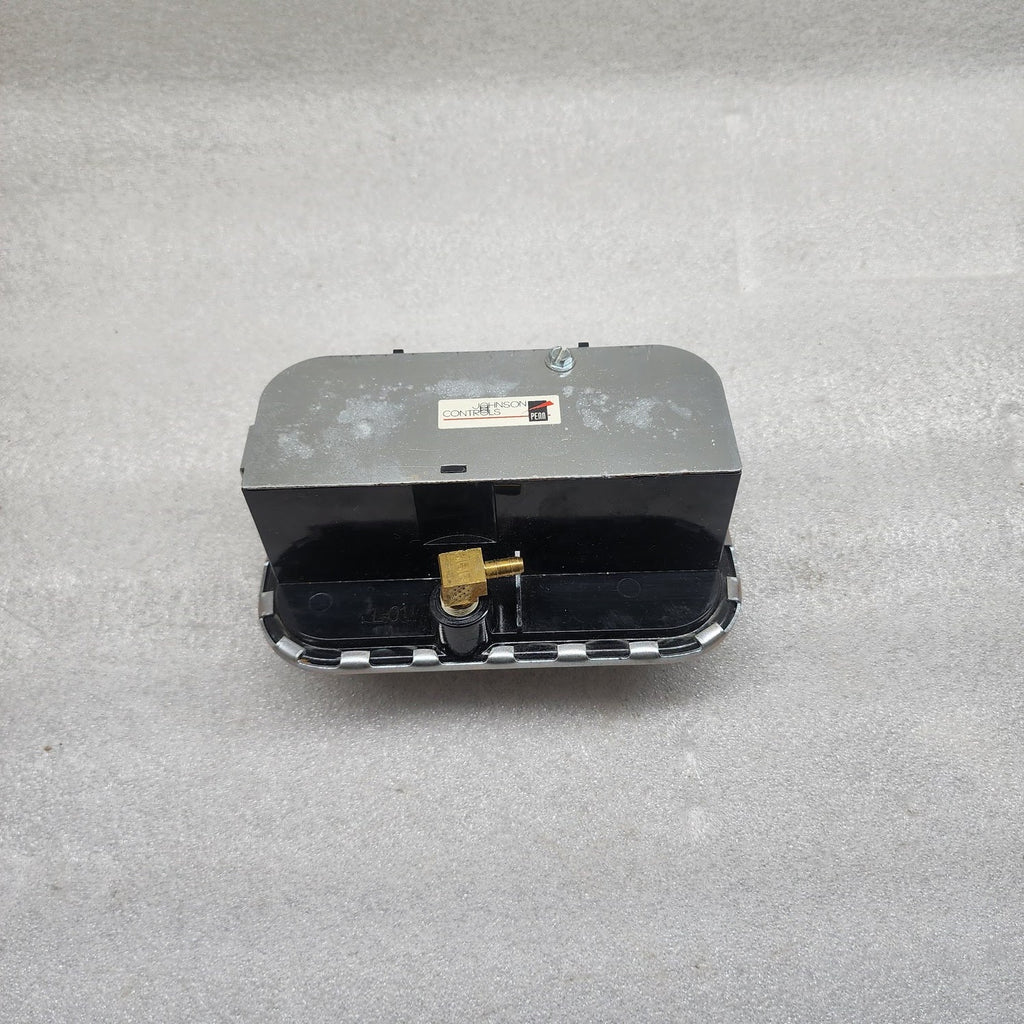 JOHNSON CONTROLS P32AJ-1 PRESSURE SWITCH 1.25KPA P32AJ-1C