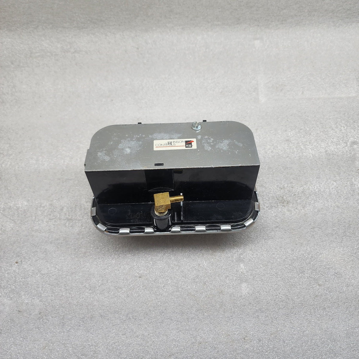 JOHNSON CONTROLS P32AJ-1 PRESSURE SWITCH 1.25KPA P32AJ-1C