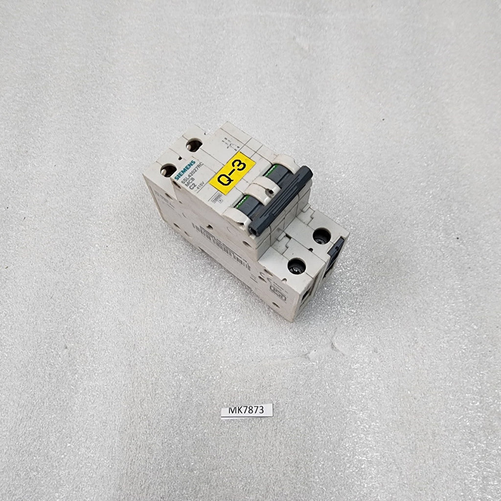 SIEMENS 5SL4202-7RC 2-POLE BREAKER 2A