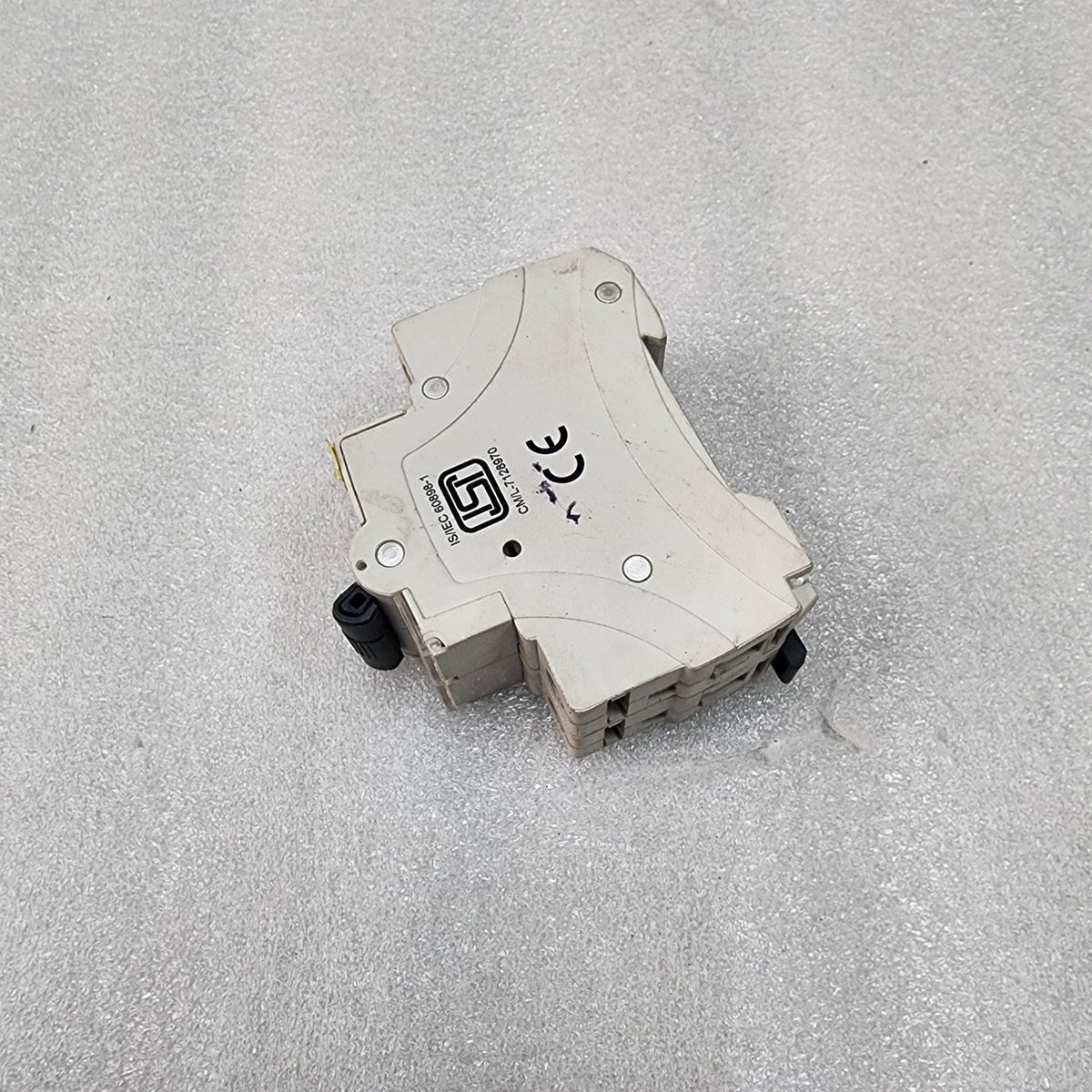 SIEMENS 5SL4202-7RC 2-POLE BREAKER 2A