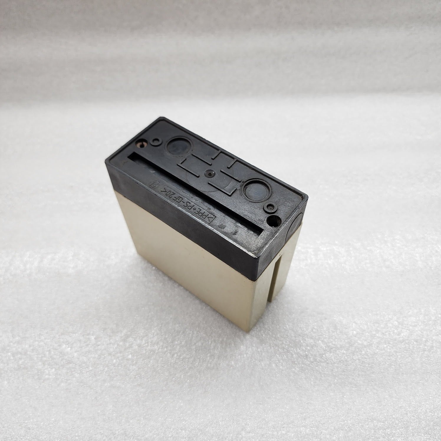 HONEYWELL R4343 E1014 FLAME RELAY 230VAC R4343E1014