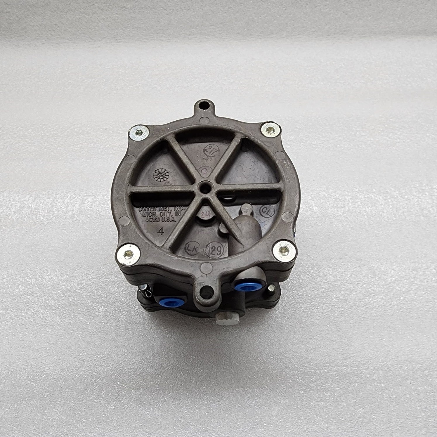 DWYER 1950G-0-B-24 PRESSURE SWITCH