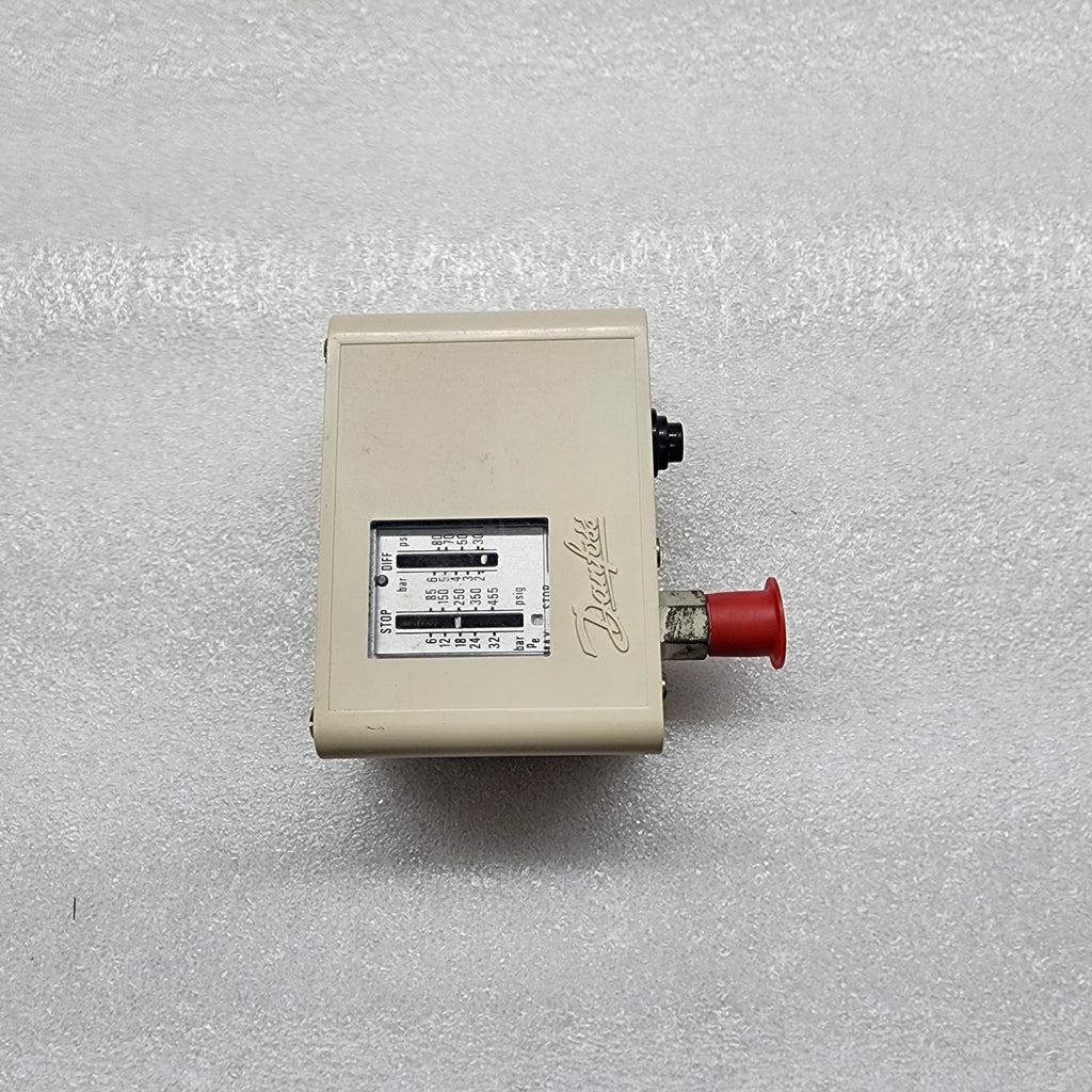 DANFOSS KP 5 PRESSURE SWITCH 060-1171 6-32BAR
