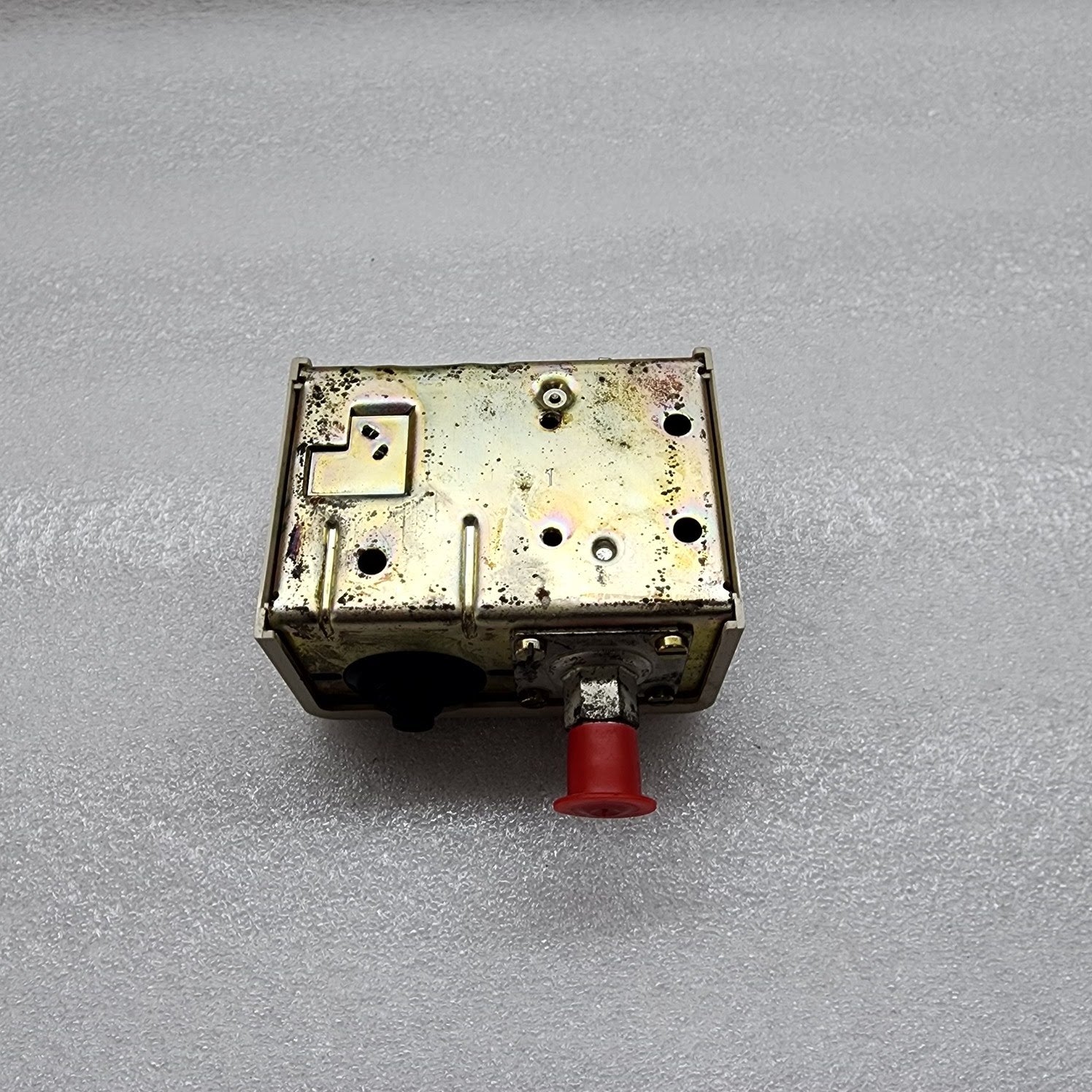 DANFOSS KP 5 PRESSURE SWITCH 060-1171 6-32BAR