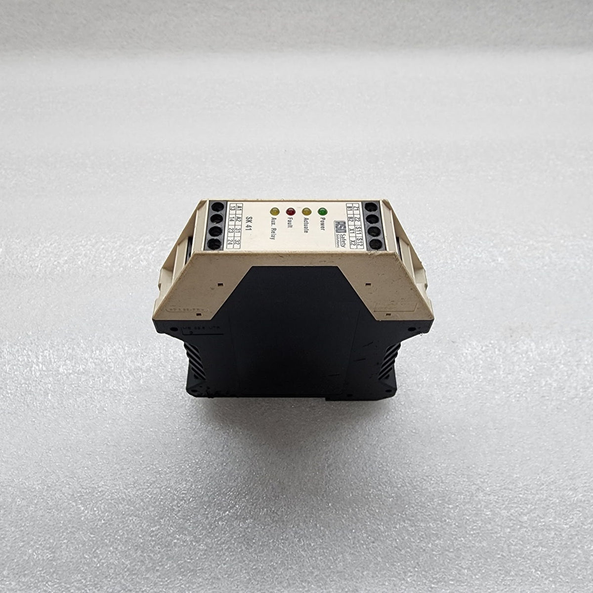 ASO SAFETY SK 41-32 SAFETY RELAY 091106177 230VAC/24VUC