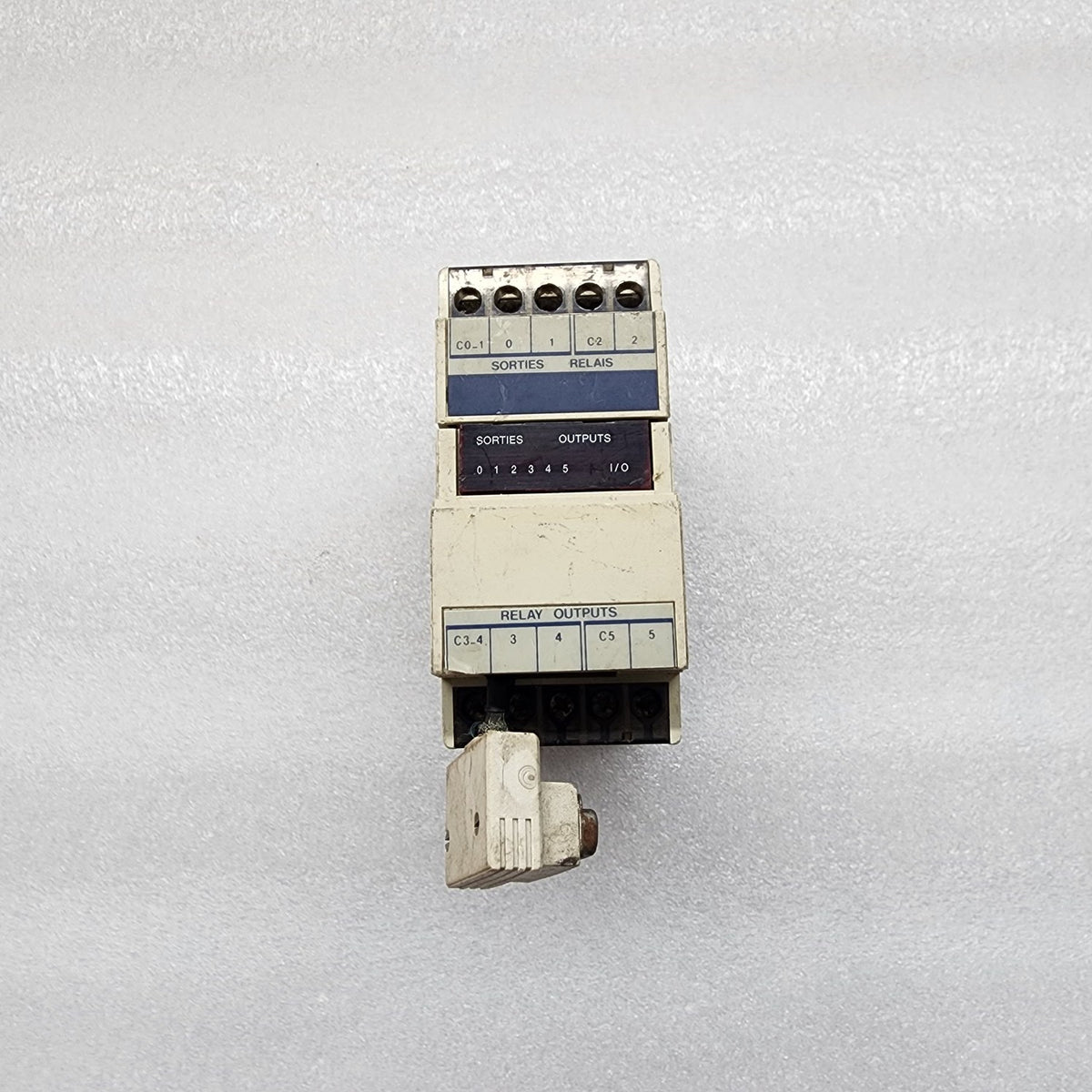 TELEMECANIQUE TSX DSF635 8-POINT INPUT MODULE