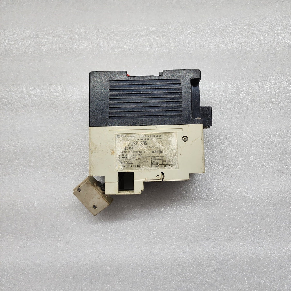 TELEMECANIQUE TSX DSF635 8-POINT INPUT MODULE