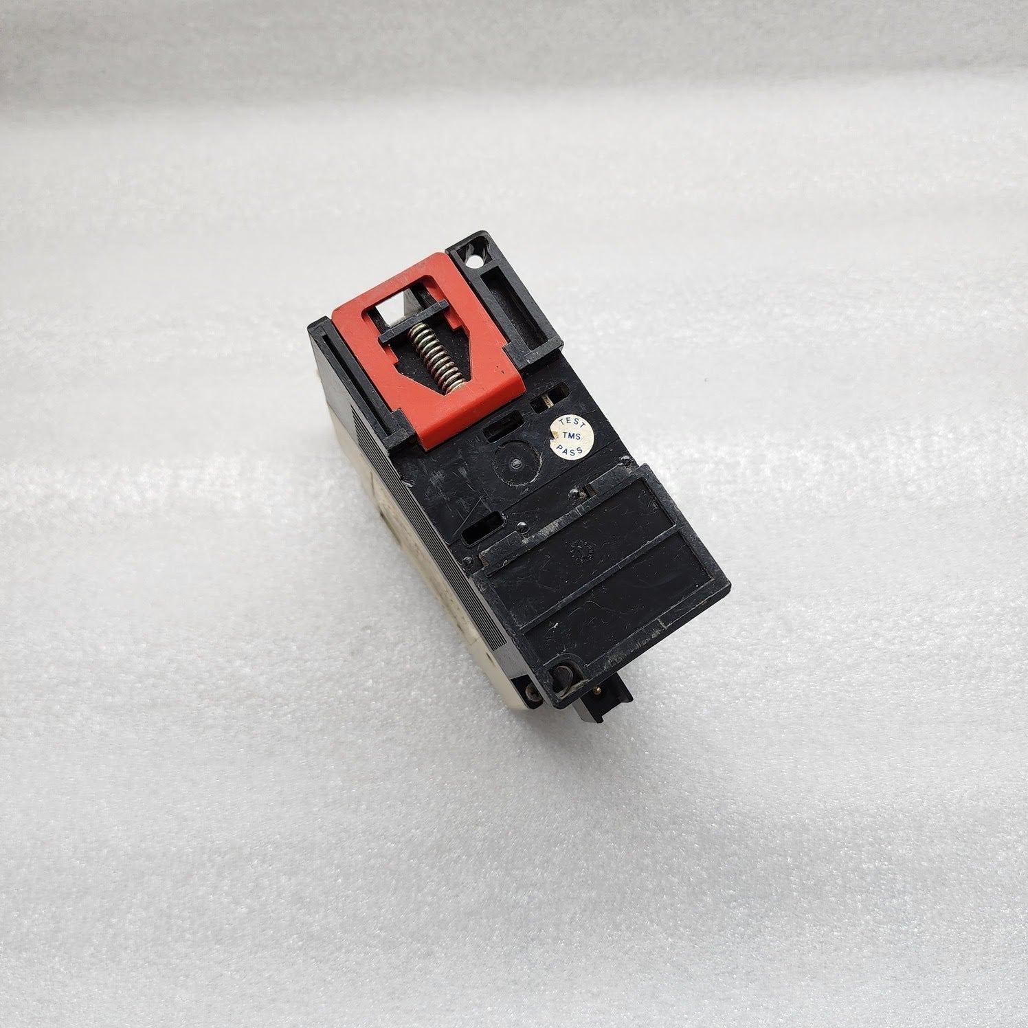 TELEMECANIQUE TSX DSF635 8-POINT INPUT MODULE