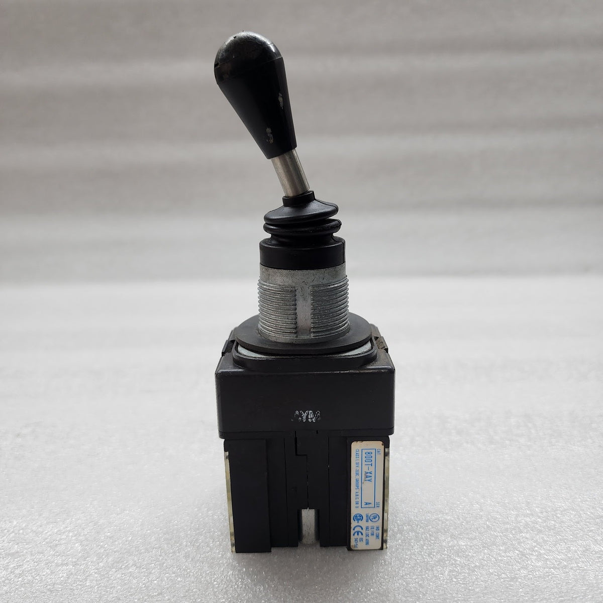 ALLEN BRADLEY CAT 800T-T4T2 SER T JOYSTICK 800T-XAY