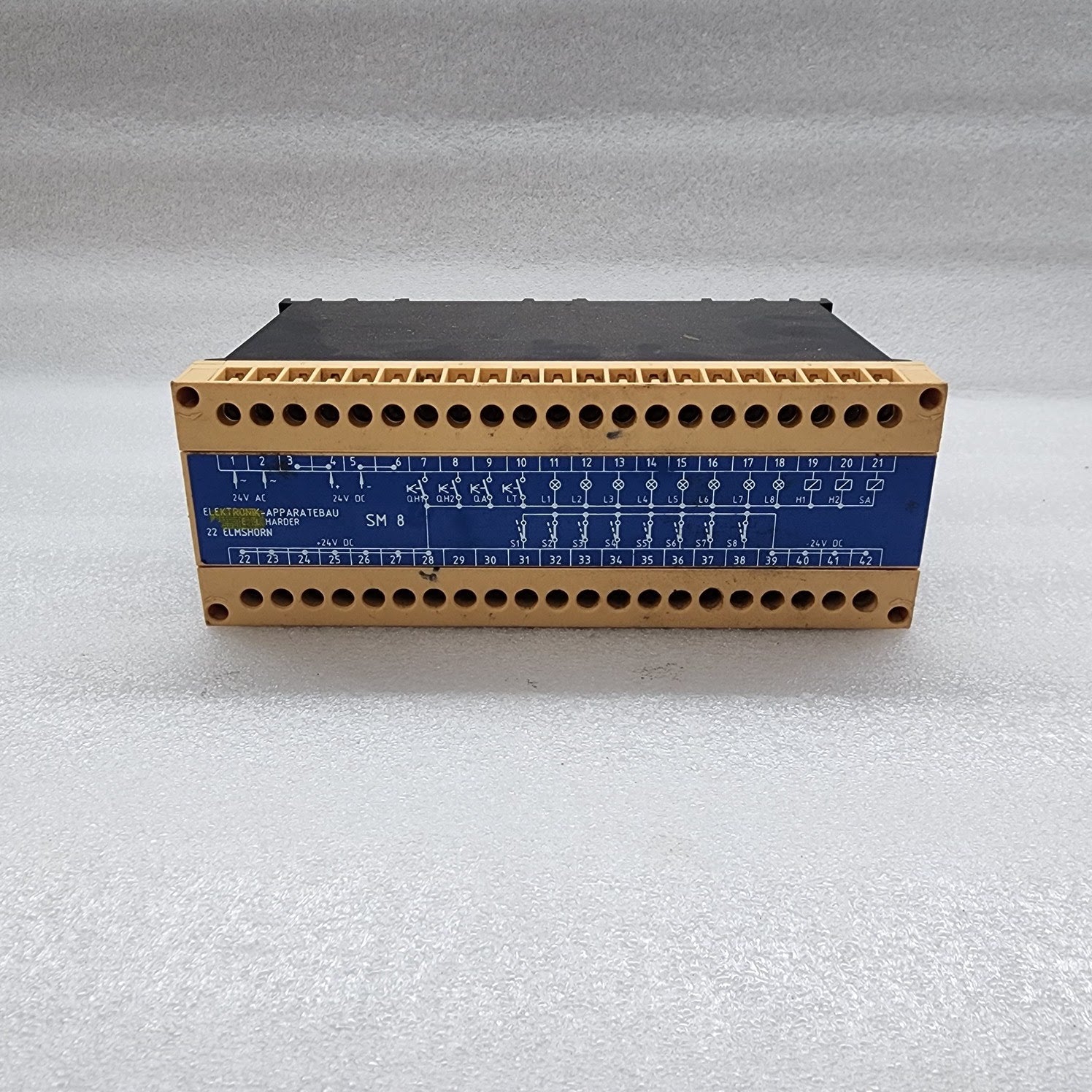 ELEKTRONIK APPARATEBAU SM 8