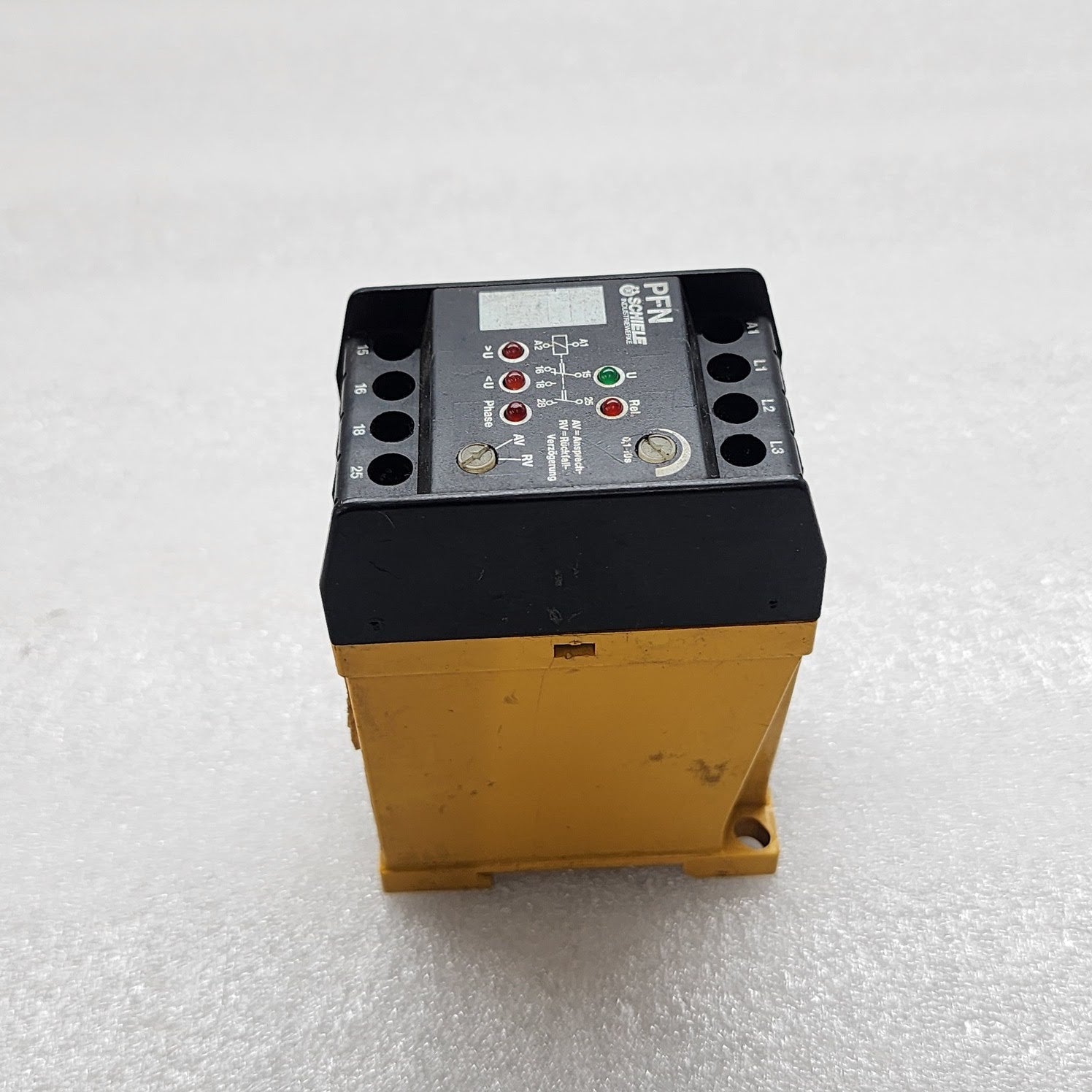 SCHIELE PFN MONITORING RELAY 2.413.701.44 380-415V
