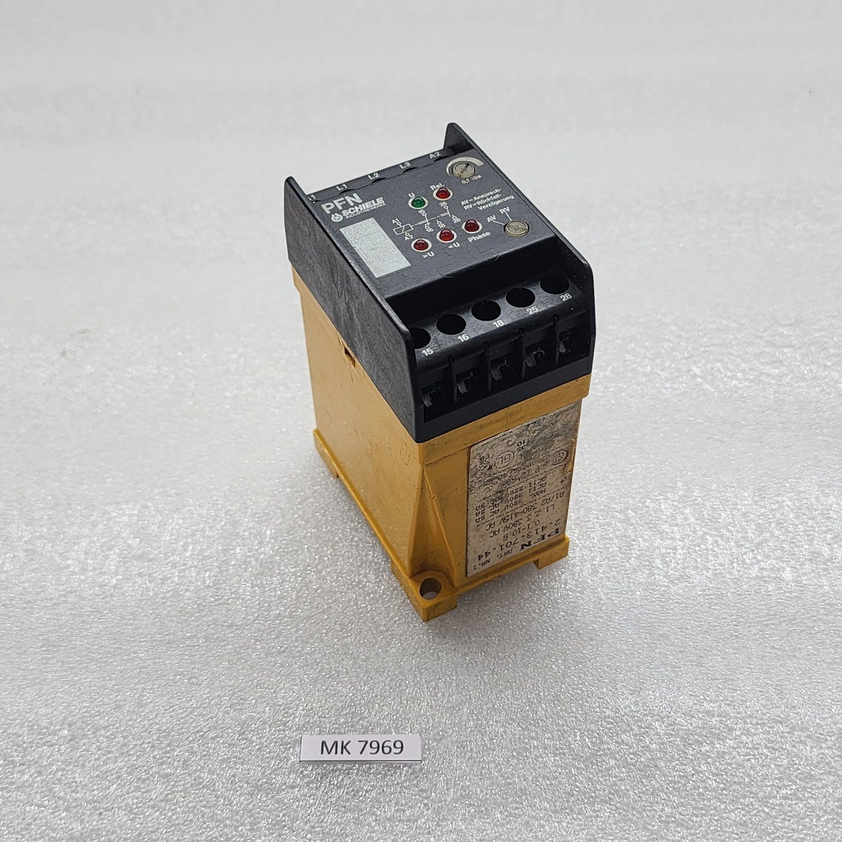 SCHIELE PFN MONITORING RELAY 2.413.701.44 380-415V