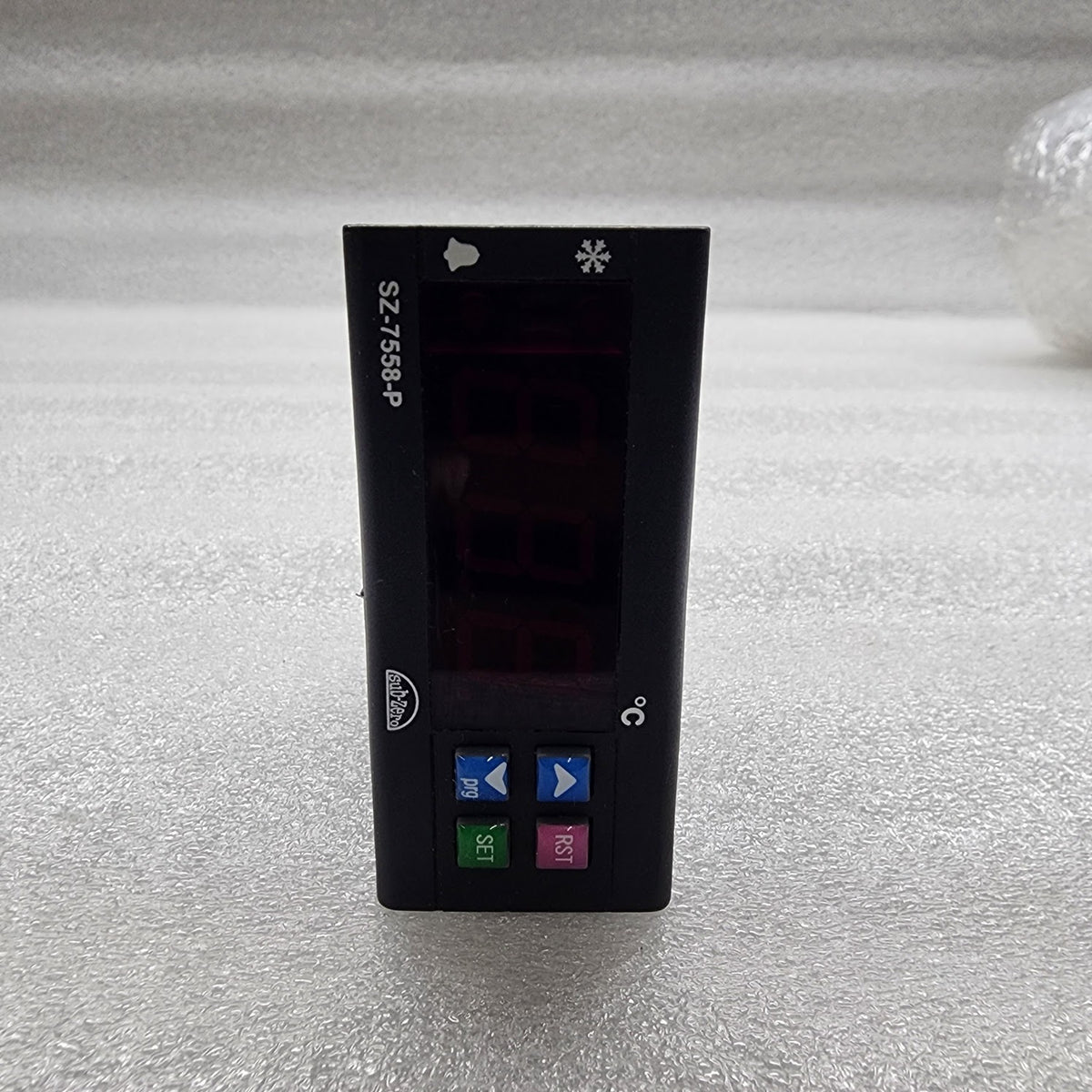 SUB-ZERO SZ-7558-P TEMPERATURE CONTROLLER 230V