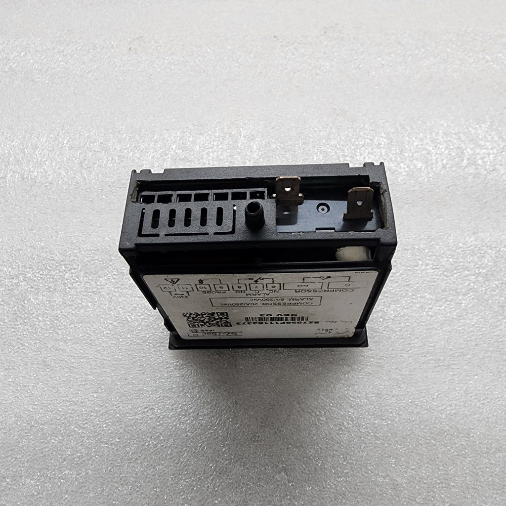 SUB-ZERO SZ-7558-P TEMPERATURE CONTROLLER 230V