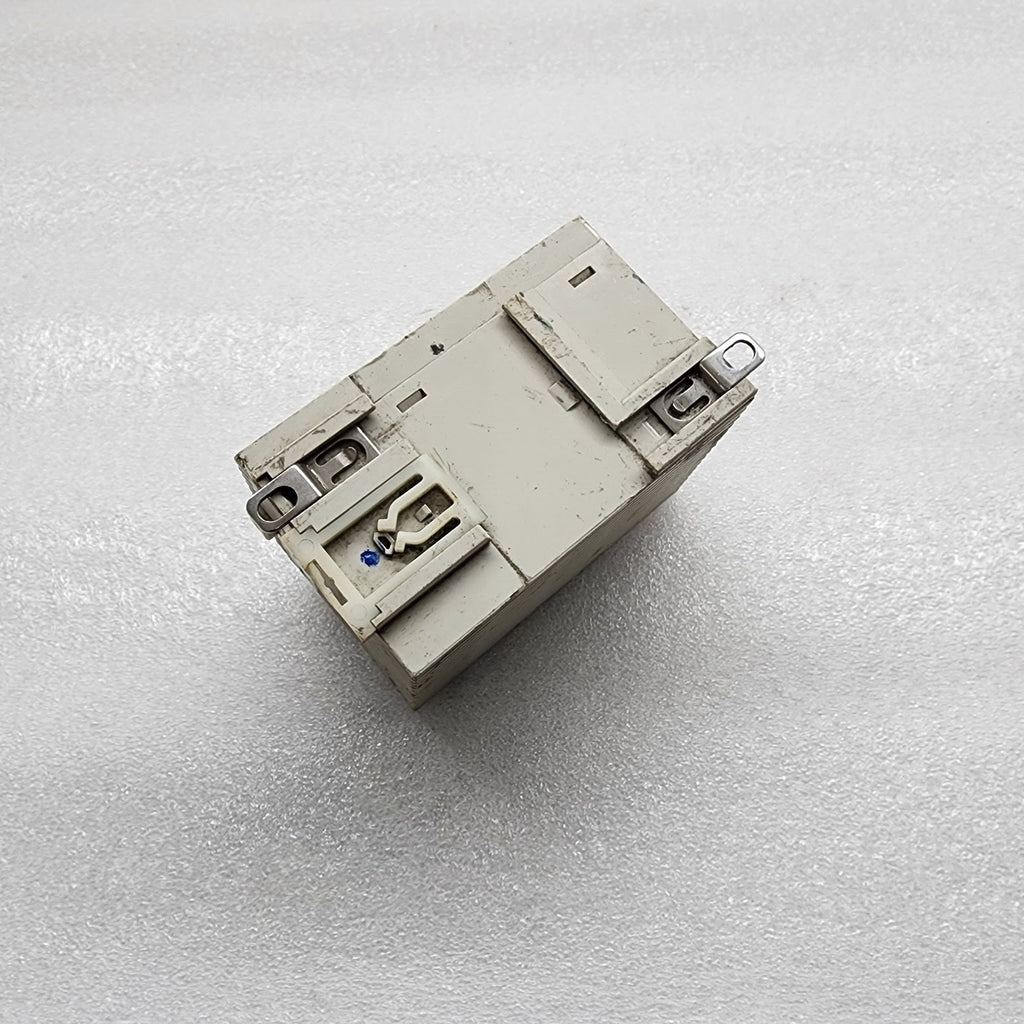DELTA DVPPS02 PLC POWER SUPPLY MODULE 100-240V