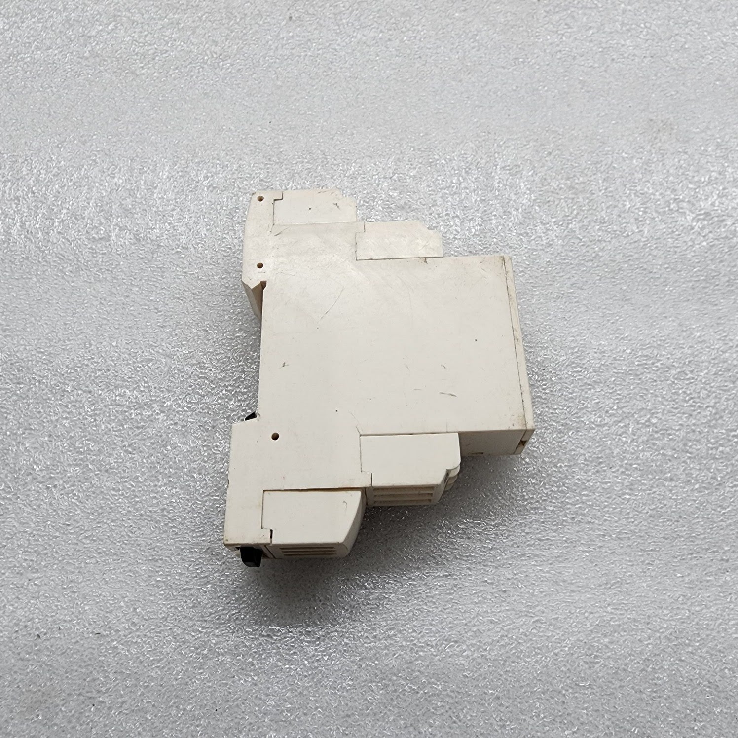 RM17TG20 3-PHASE CONTROL RELAY 440V