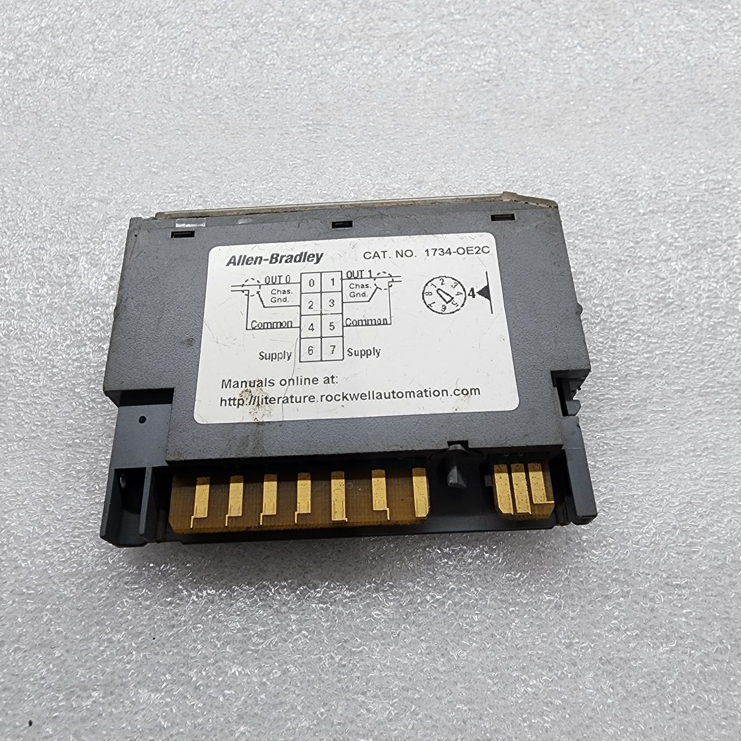 ALLEN BRADLEY 1734-OE2C ANALOG CURRENT OUTPUT MODULE