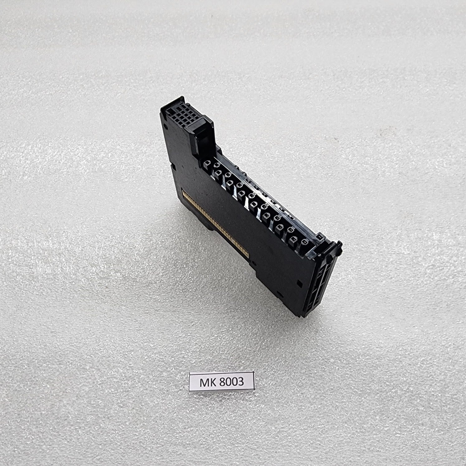 OMRON NX-PC0020 POWER CONNECTION UNIT