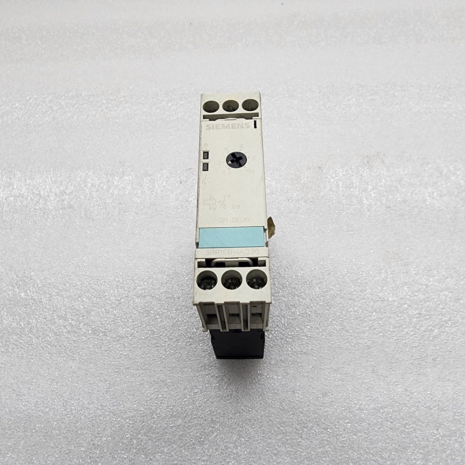 SIEMENS 3RP1511-1AQ30 MULTI-FUNCTION TIMER