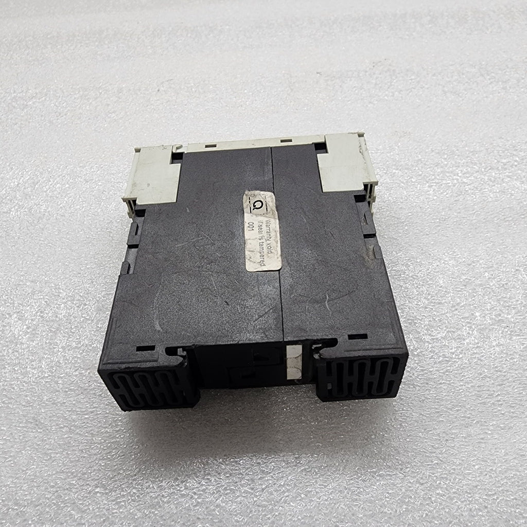 SIEMENS 3RP1511-1AQ30 MULTI-FUNCTION TIMER