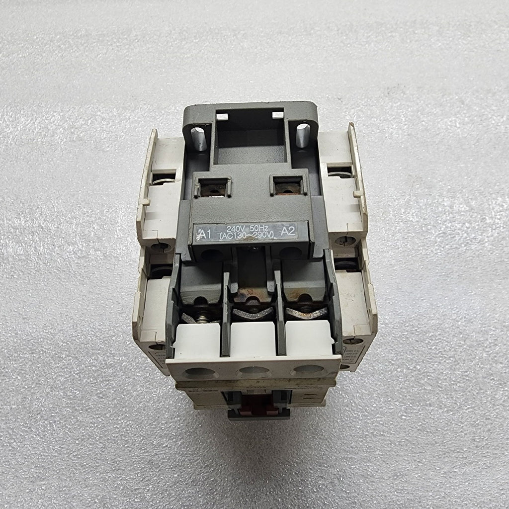INTELLI CONTROL IC-32A MAGNETIC CONTACTOR 50A COIL VOLTAGE 240V