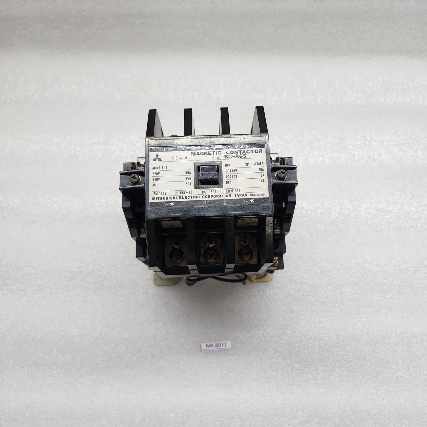 MITSUBISHI BD-A65 3-POLE MAGNETIC CONTACTOR 80A COIL VOLTAGE 24V