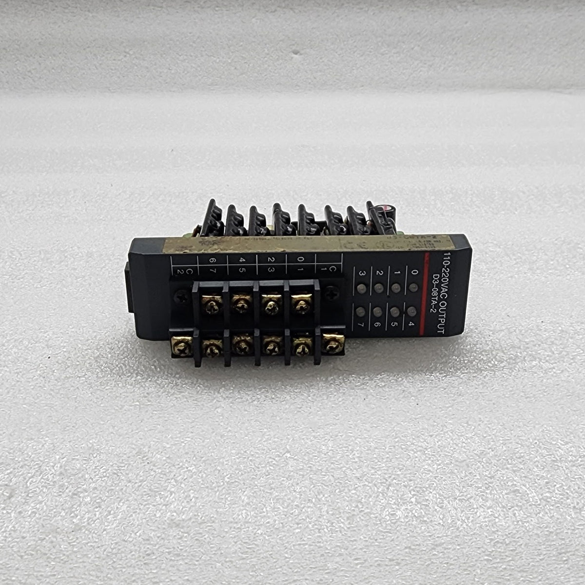 PLC DIRECT D3-08TA-2 DISCRETE OUTPUT MODULE
